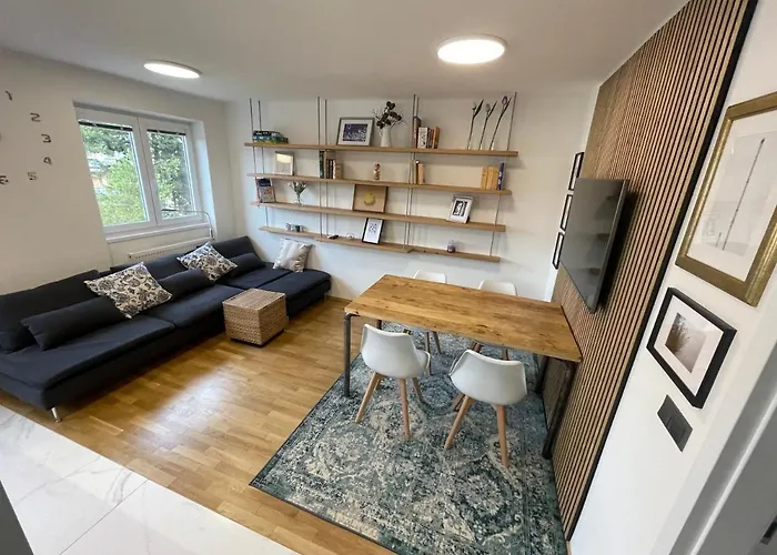 公寓 U Kolonady, 波杰布拉迪